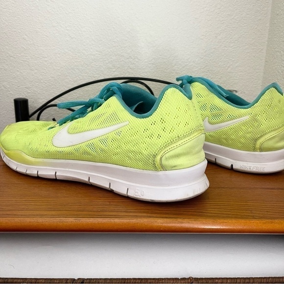 Men's Nike Free Tri Fit 3 Breathe Running Shoes, Volt/Blue size 13 #579968-700 - Picture 5 of 9